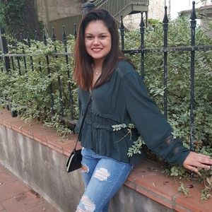 Meet your Posher, Marissa